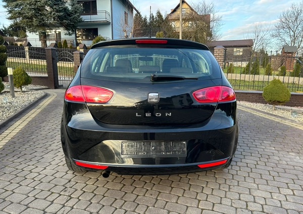 Seat Leon cena 22800 przebieg: 186018, rok produkcji 2012 z Myślenice małe 137